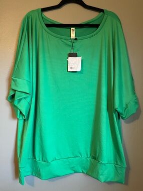 NWT 24/7 Comfort Apparel 2X Women’s Green Short Sleeve Scoop-neck Tunic Ret $54!